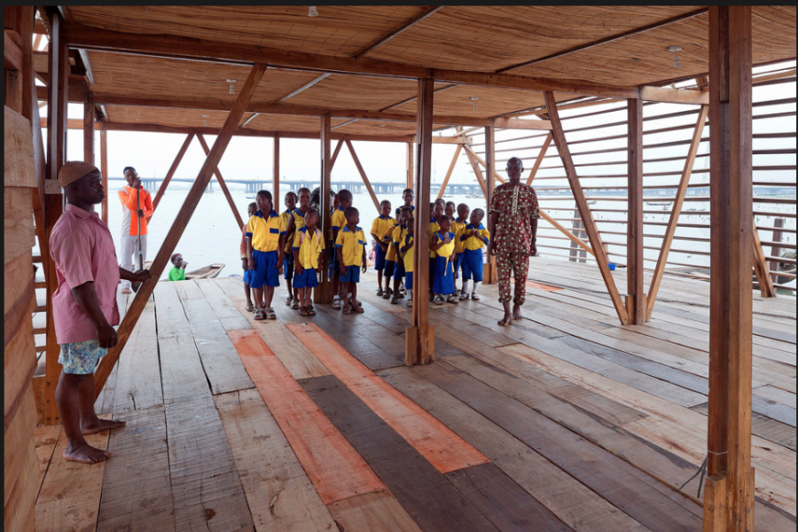 School at the sea: An architectural landscape